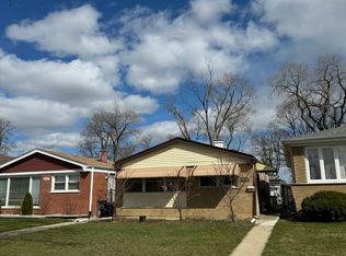 15919 Finch Ave, Harvey, IL 60426