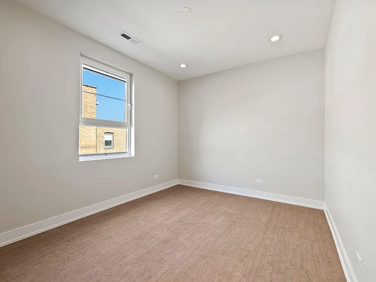 2211 Maple Ave #203 — Photo 23