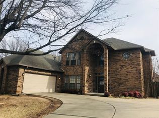 5304 W Orlando Cres S, Broken Arrow, OK 74011