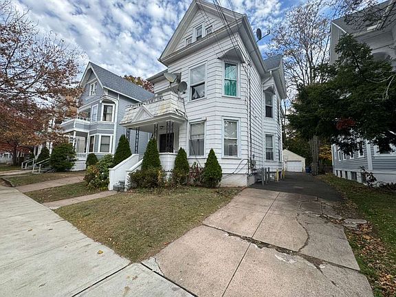 2nd image of 383 Winthrop Ave #3A