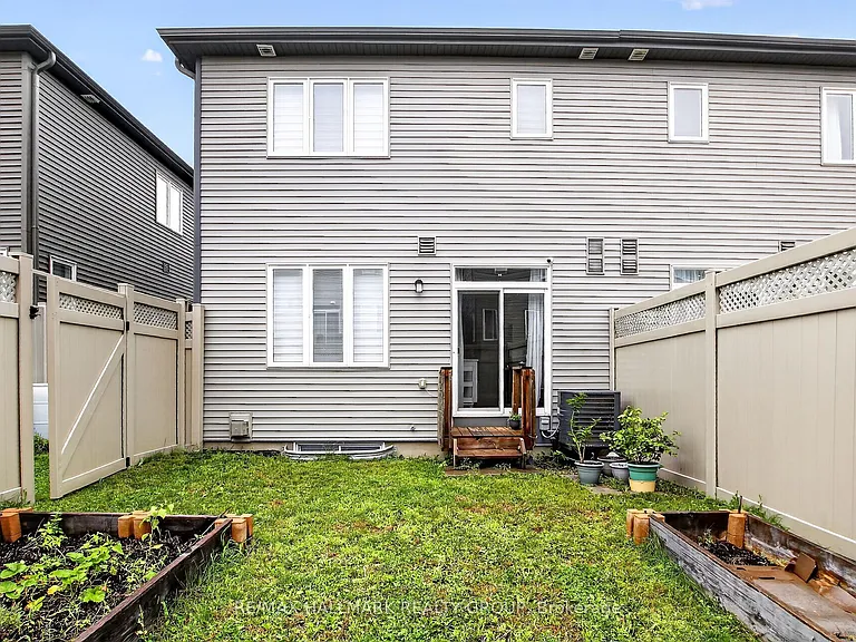 420 Kayak St — Photo 37