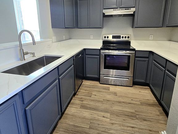 5th image of 2617 Tilden Dr