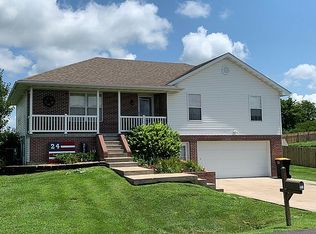 9458 Erika Ln, New Bloomfield, MO 65063