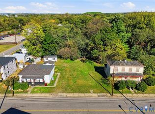 327 N Crater Rd, Petersburg, VA 23803