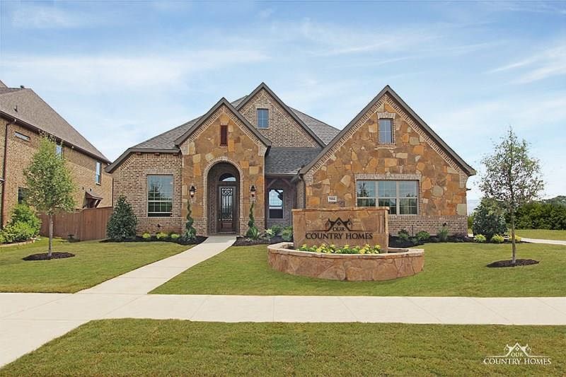 1st image of 5859 Naples Dr