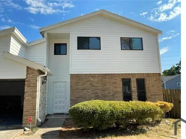 10139 Fernstone Ln, Houston, TX 77070