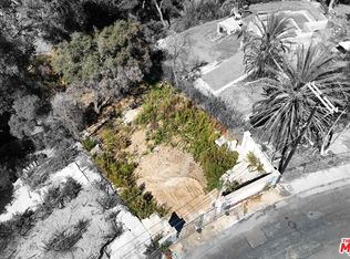 16521 Las Casas Pl, Pacific Palisades, CA 90272