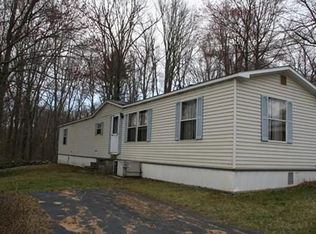 19 Tyler St, Brookfield, MA 01506