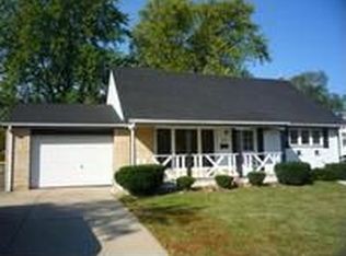 438 S Buffalo Grove Rd, Buffalo Grove, IL 60089