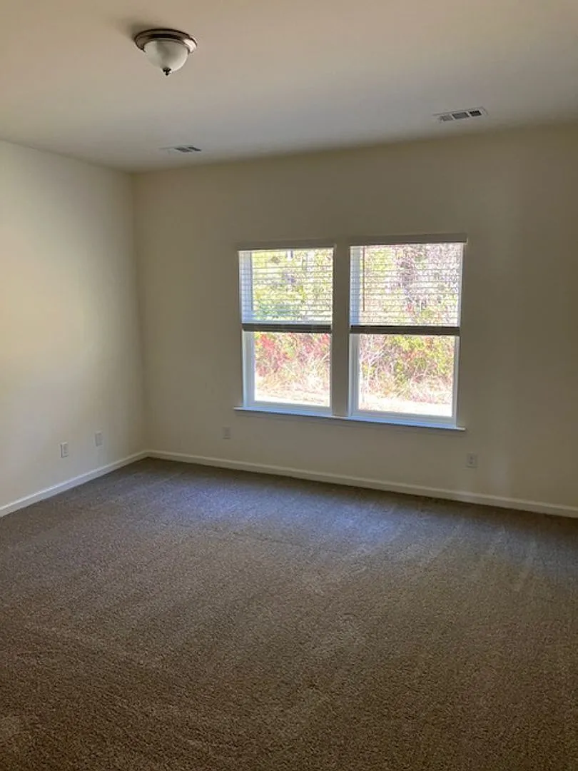 New construction Rental — Photo 2