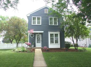 1110 Manchester Crse, Geneva, IL 60134