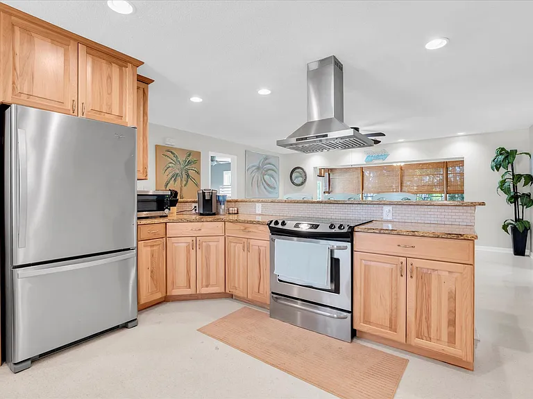 232 Timberlane Dr — Photo 11