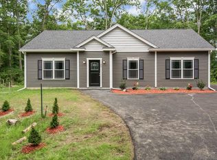 50 Lake St #C, Webster, MA 01570