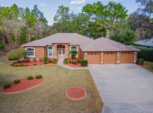 4 Asparagus Ct, Homosassa, FL 34446