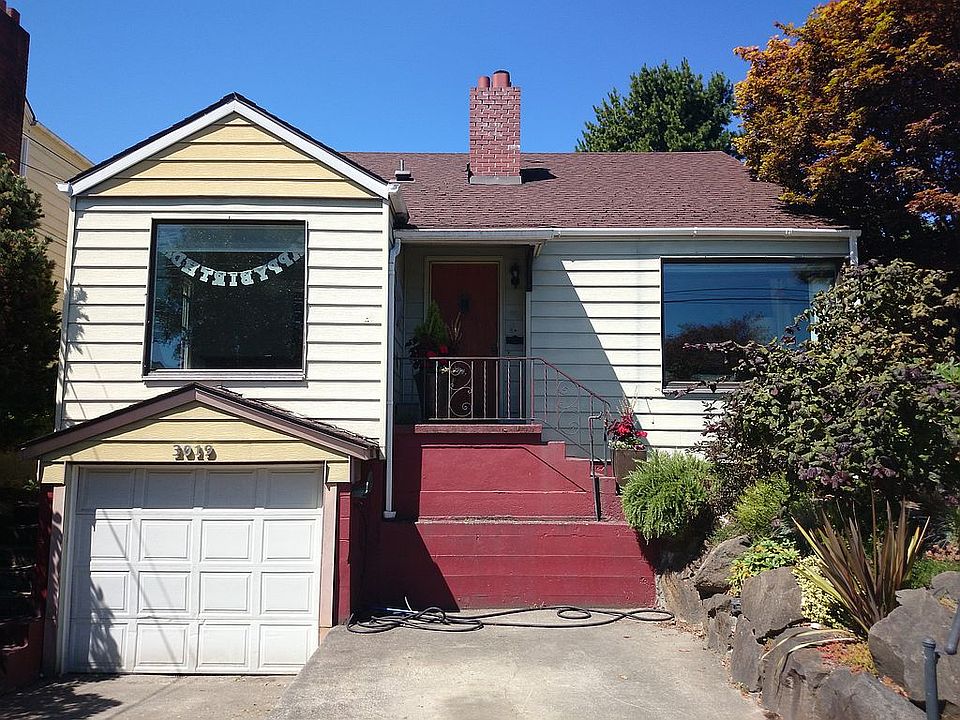 2nd image of 3019 37th Ave SW