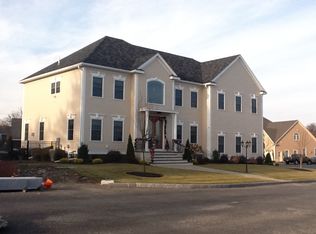 1 Oneil Way, Saugus, MA 01906