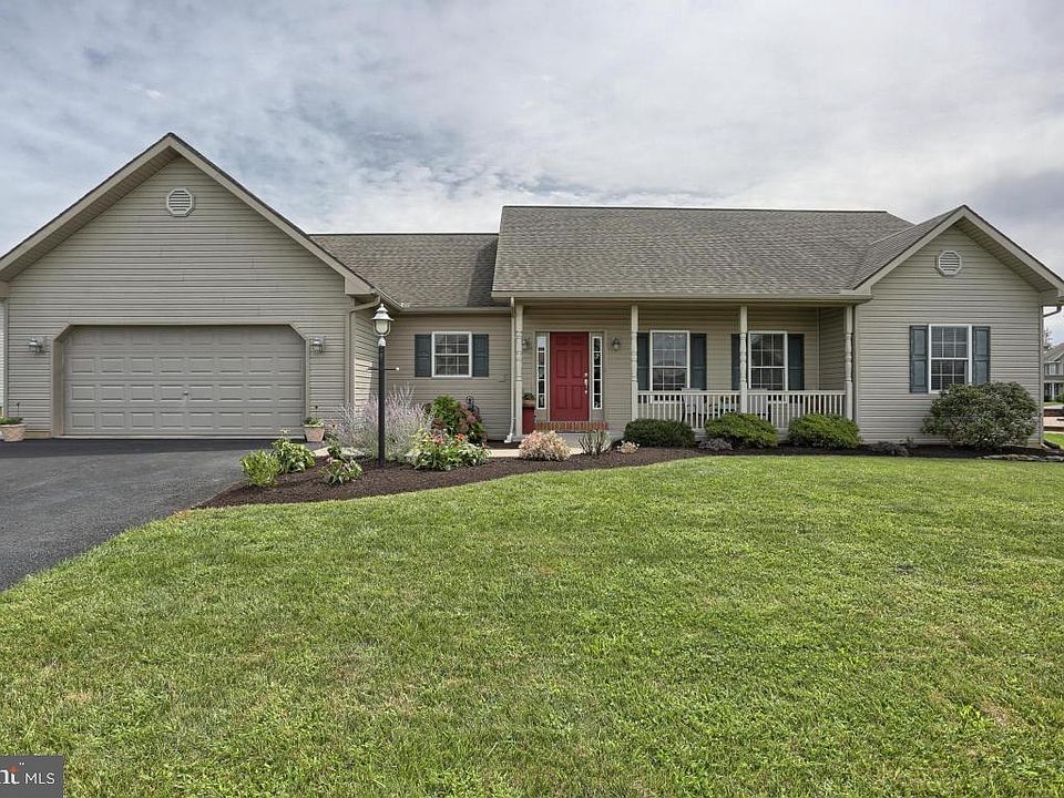1st image of 7 Starlight Ln