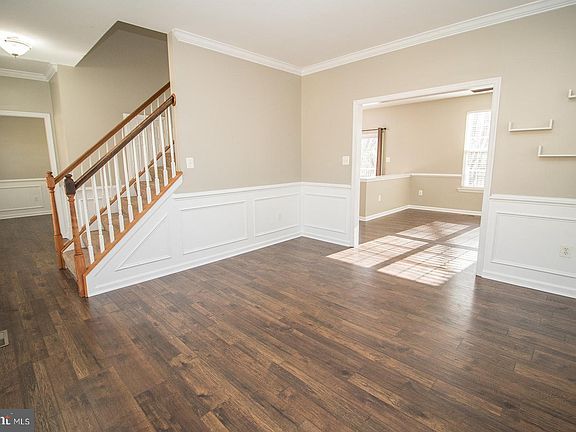 2nd image of 26652 Louise Ct