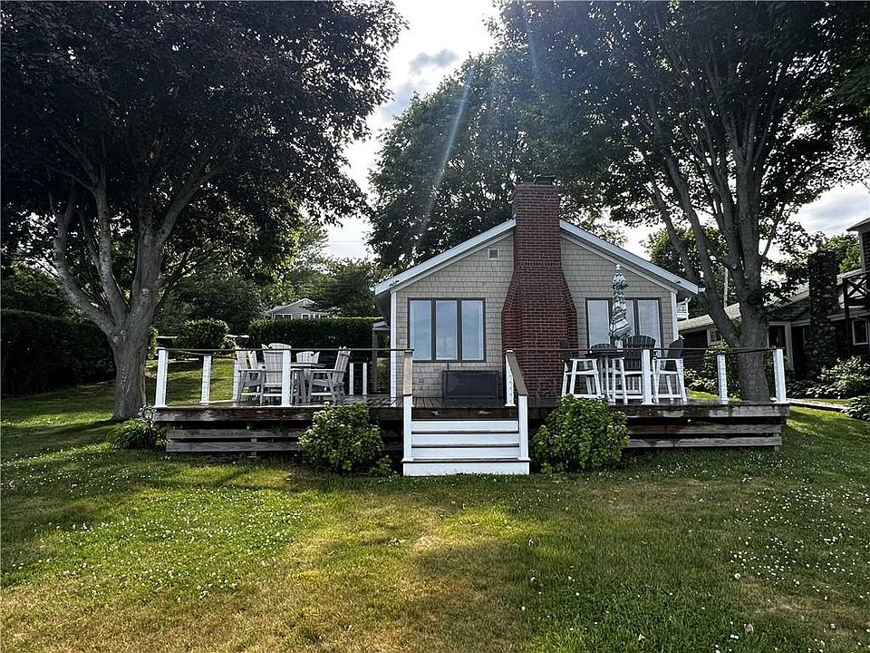 1st image of 25 Bayside Ave