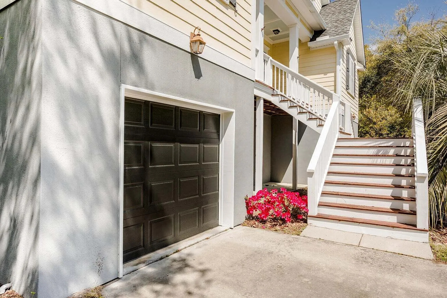 3 bed, 3.5 bath, 2424 sqft, $5,100 — Photo 3