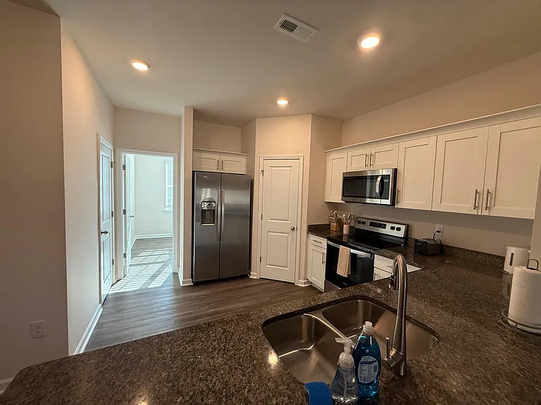 4153 Trevino Dr — Photo 24