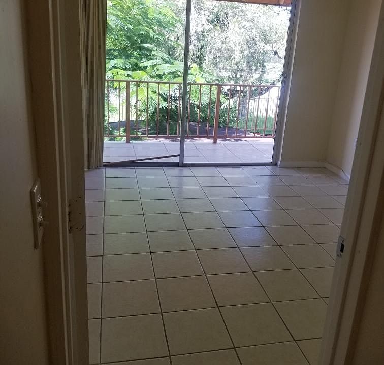 2nd image of 840 SW 129th Pl APT 207
