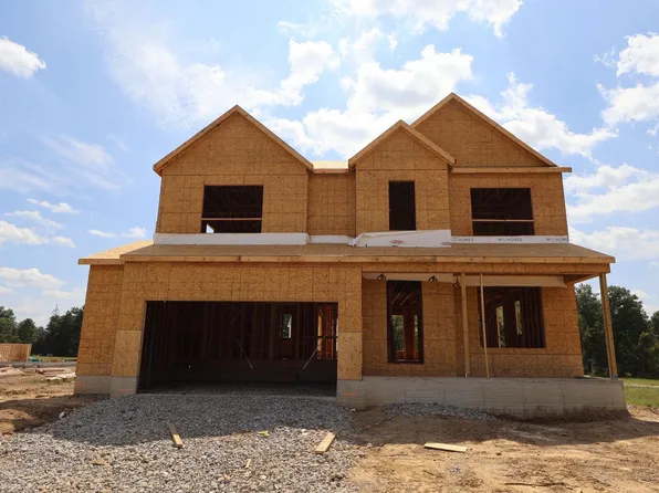 661 Alicia Kelton Dr, Delaware, OH 43015