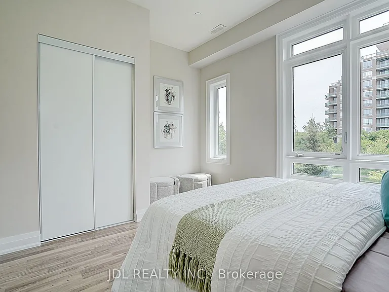 370 Red Maple Rd #D-119 — Photo 28