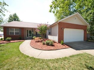 212 S Monroe St, Freeburg, IL 62243