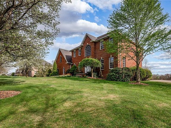 2nd image of 109 Aubrey Dr