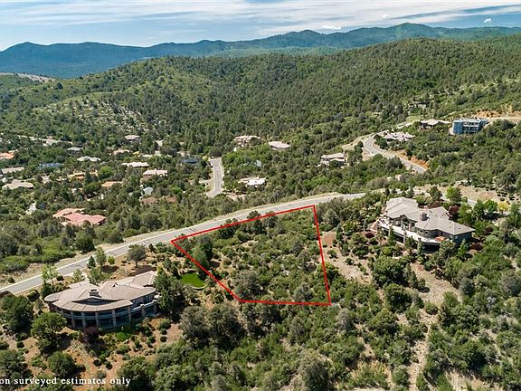 3rd image of 561 Sandpiper Dr Lot 744
