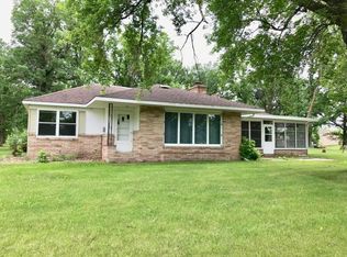 17872 E Howe Lake Rd, Detroit Lakes, MN 56501