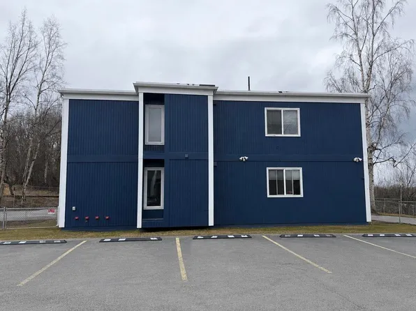 6313 E 32nd Ave, Anchorage, AK 99504
