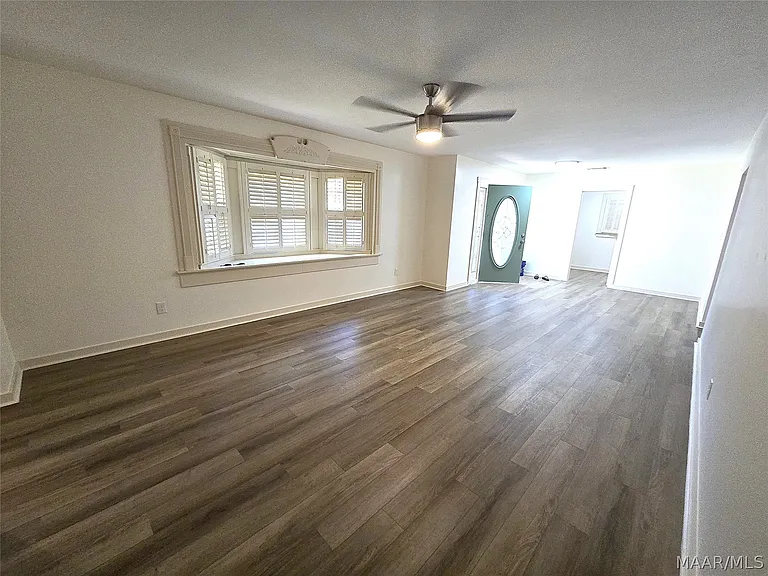 3024 Pelzer Ave — Photo 5