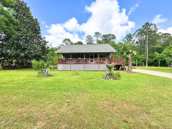 7204 Elder Ferry Rd, Moss Point, MS 39563