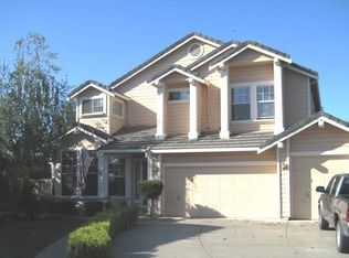 242 Oak Valley Ct, Vacaville, CA 95687