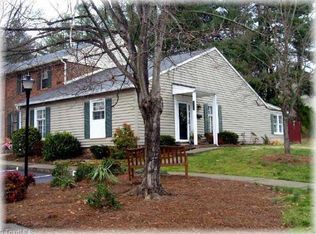 3925 E Valley Ct UNIT H, Winston Salem, NC 27106