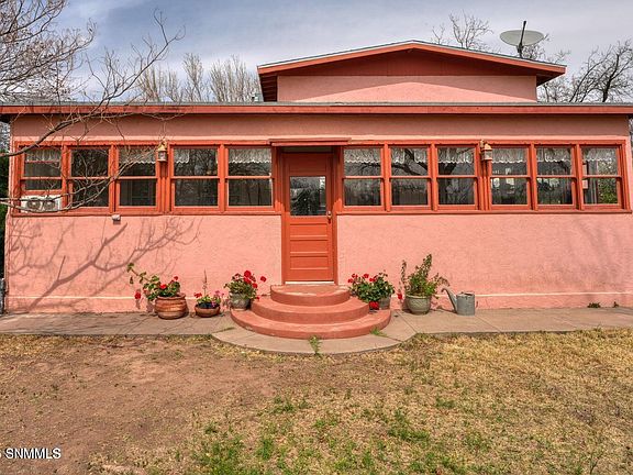 3rd image of 2090 Snow Rd