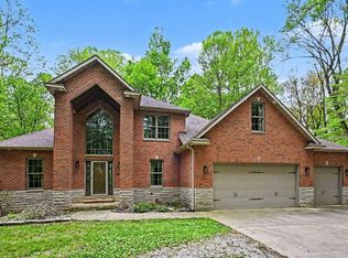 8265 E Walnut Rdg, New Carlisle, IN 46552