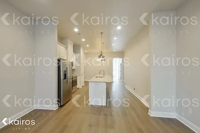 15631 Boothy Ln — Photo 3