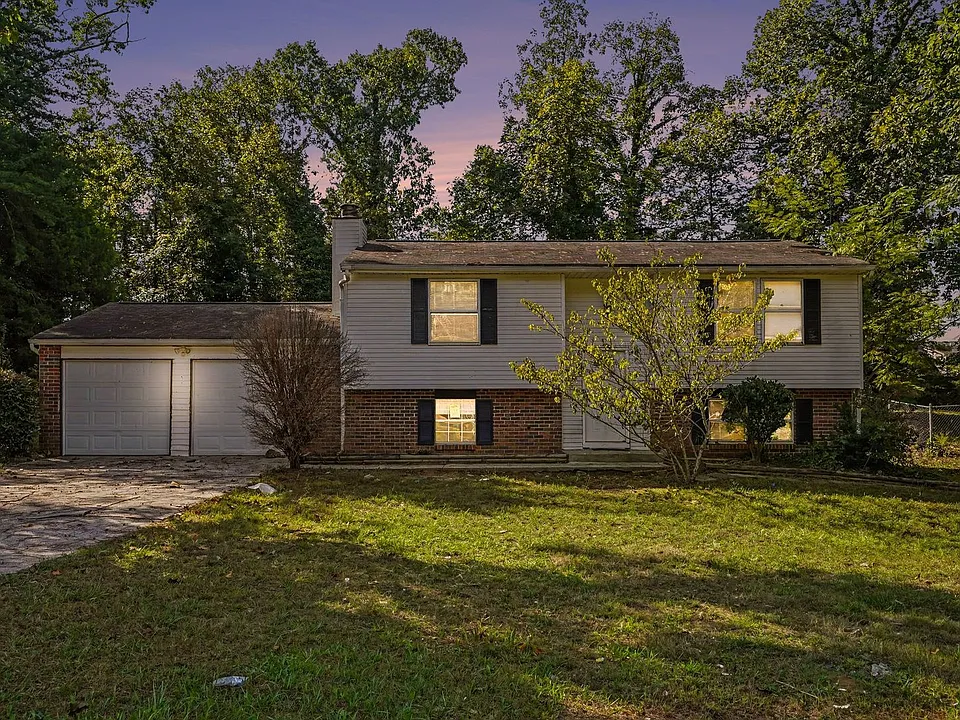 5733 Cape Cod Ln