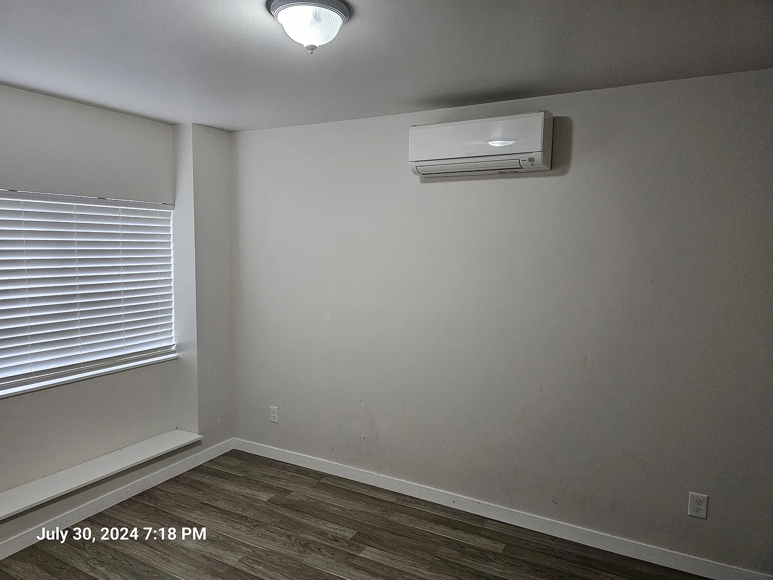 1 bed, 840 sqft, $1,850 — Photo 2