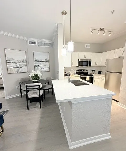 Terra at Piney Point — Photo 9