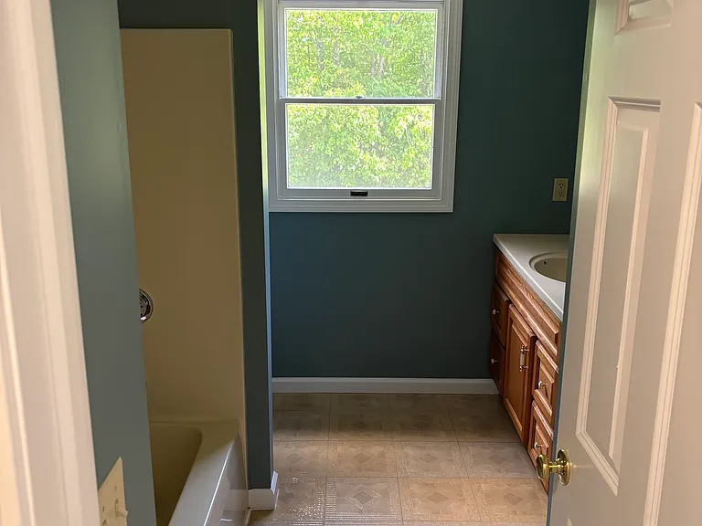 180 Haywardville Rd — Photo 5