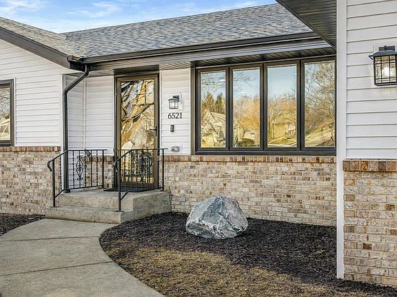 4th image of 6521 Grassridge Rd