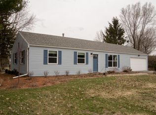 46W867 Elm St, Elburn, IL 60119