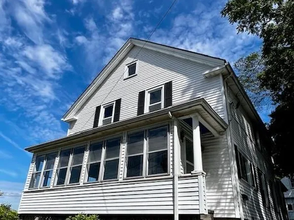 216 Maple St, Woonsocket, RI 02895