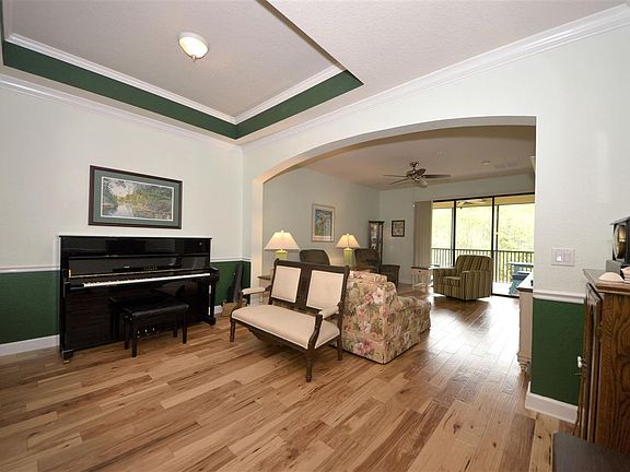 4th image of 210 Paseo Terraza St #403
