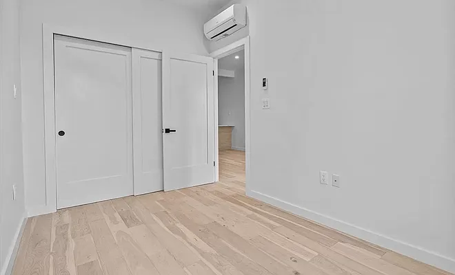 Rented by Oxford Property Group | media 17