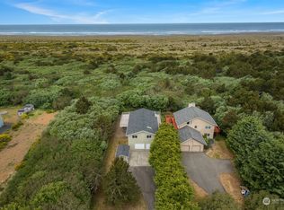 539 Sand Dune Ave SW, Ocean Shores, WA 98569